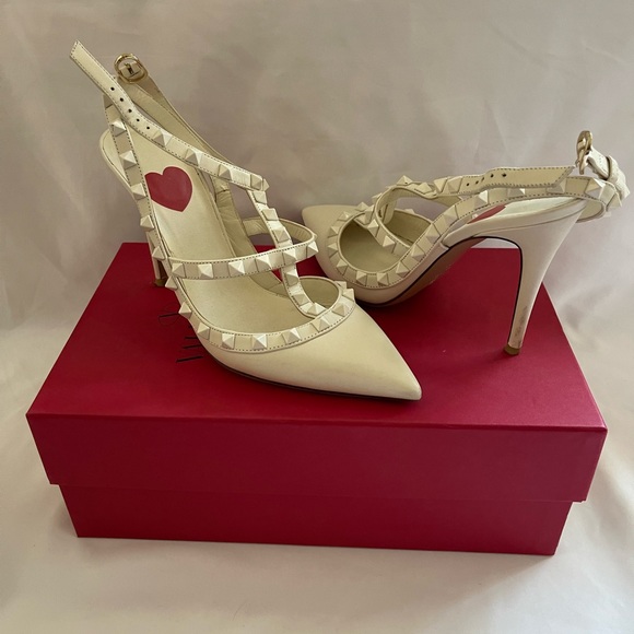 Valentino crème t-strap pump - Picture 5 of 6